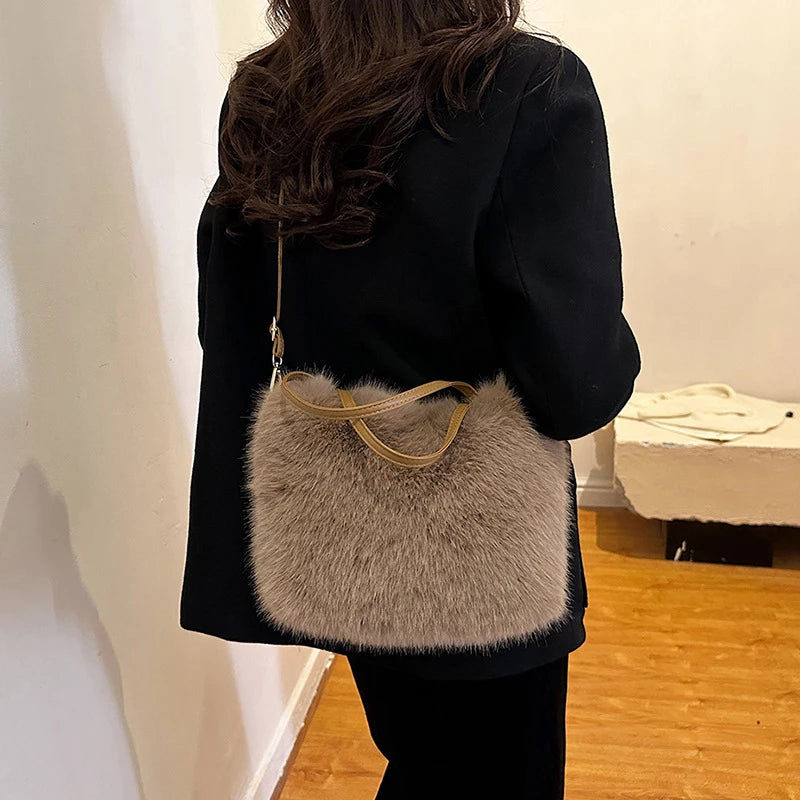 Solid Zipper Women'S Shoulder Bags Ladies Bags on Sale 2024 High Quality Winter Milk Cotton Women'S Handbags Fashion Soft Bolsos
